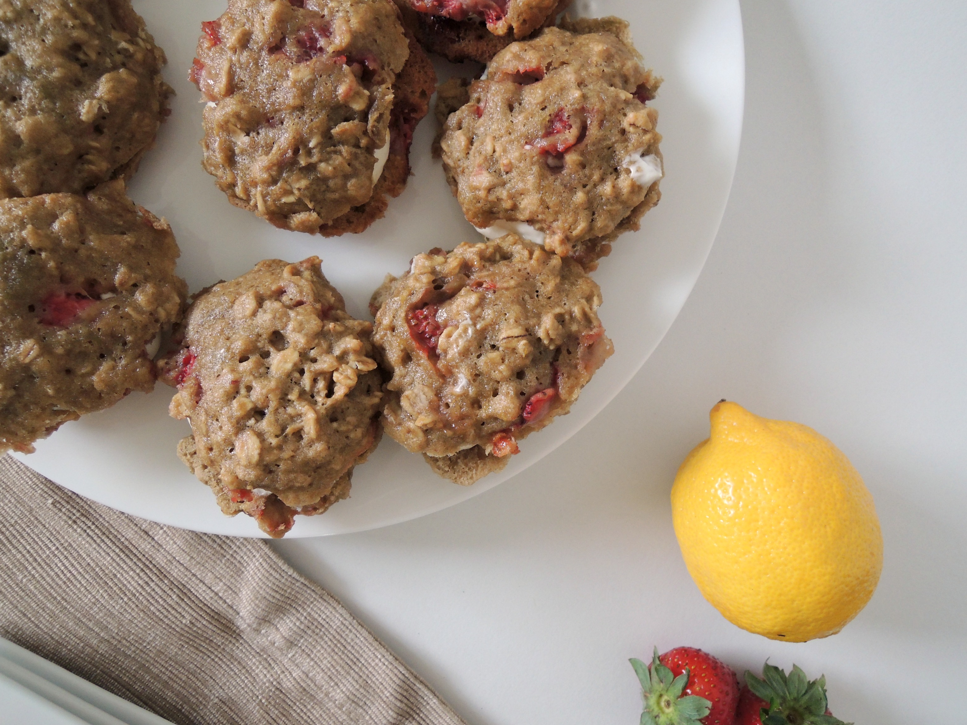 Strawberry Lemonade Sandwich Cookies4